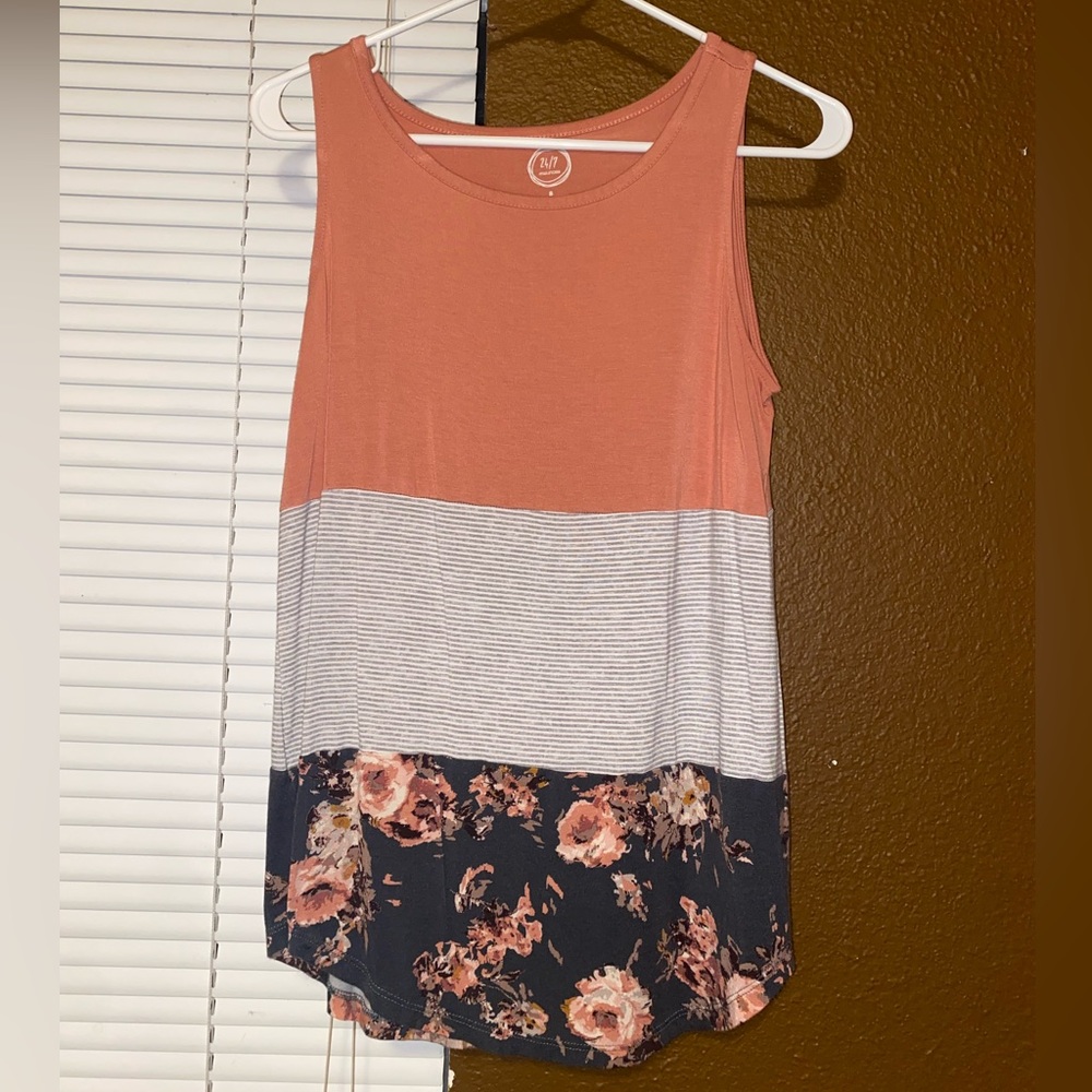 Maurices 24/7 sleeveless top (size S)
